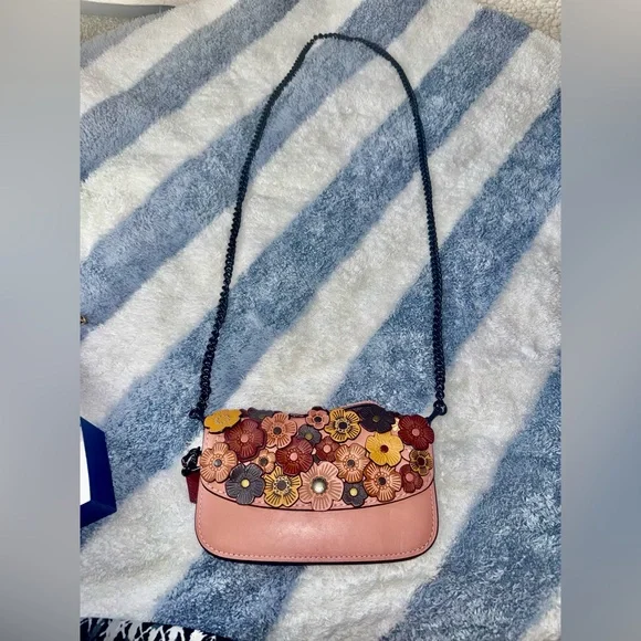 Coach Black Chain Strap - Picture 3 of 3